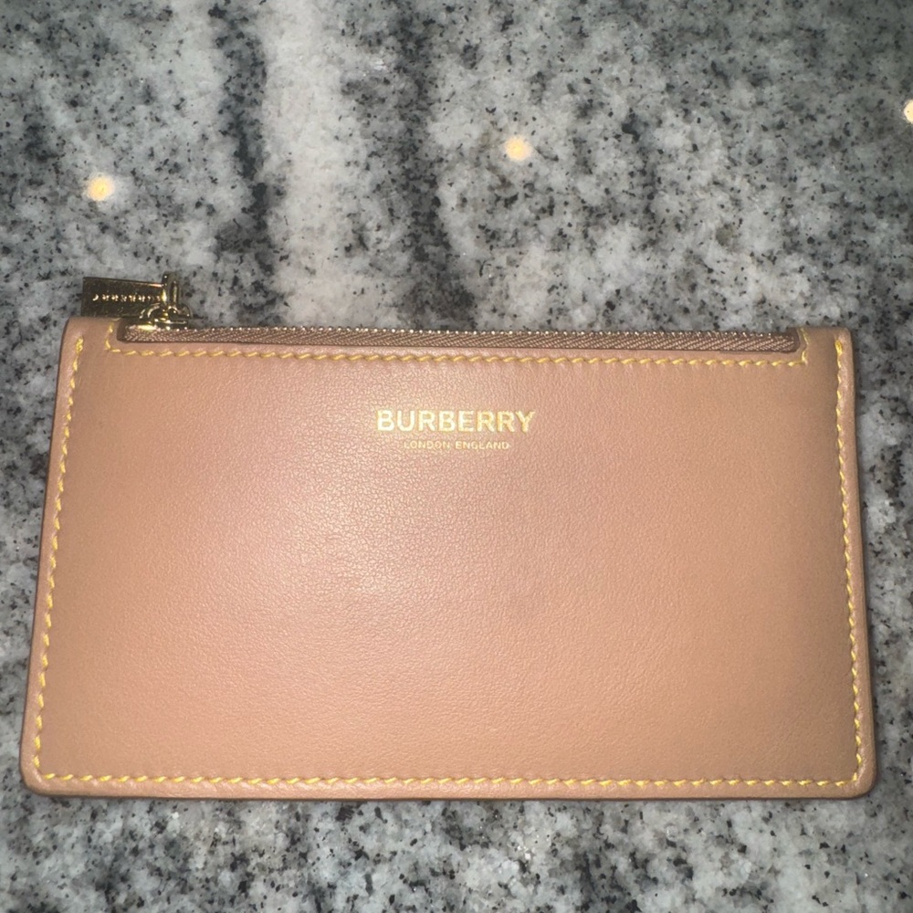 BURBERRY SOMERSET TWO-TONE LEATHER CARD CASE IN CAMEL/ MARIGOLD YELLOW